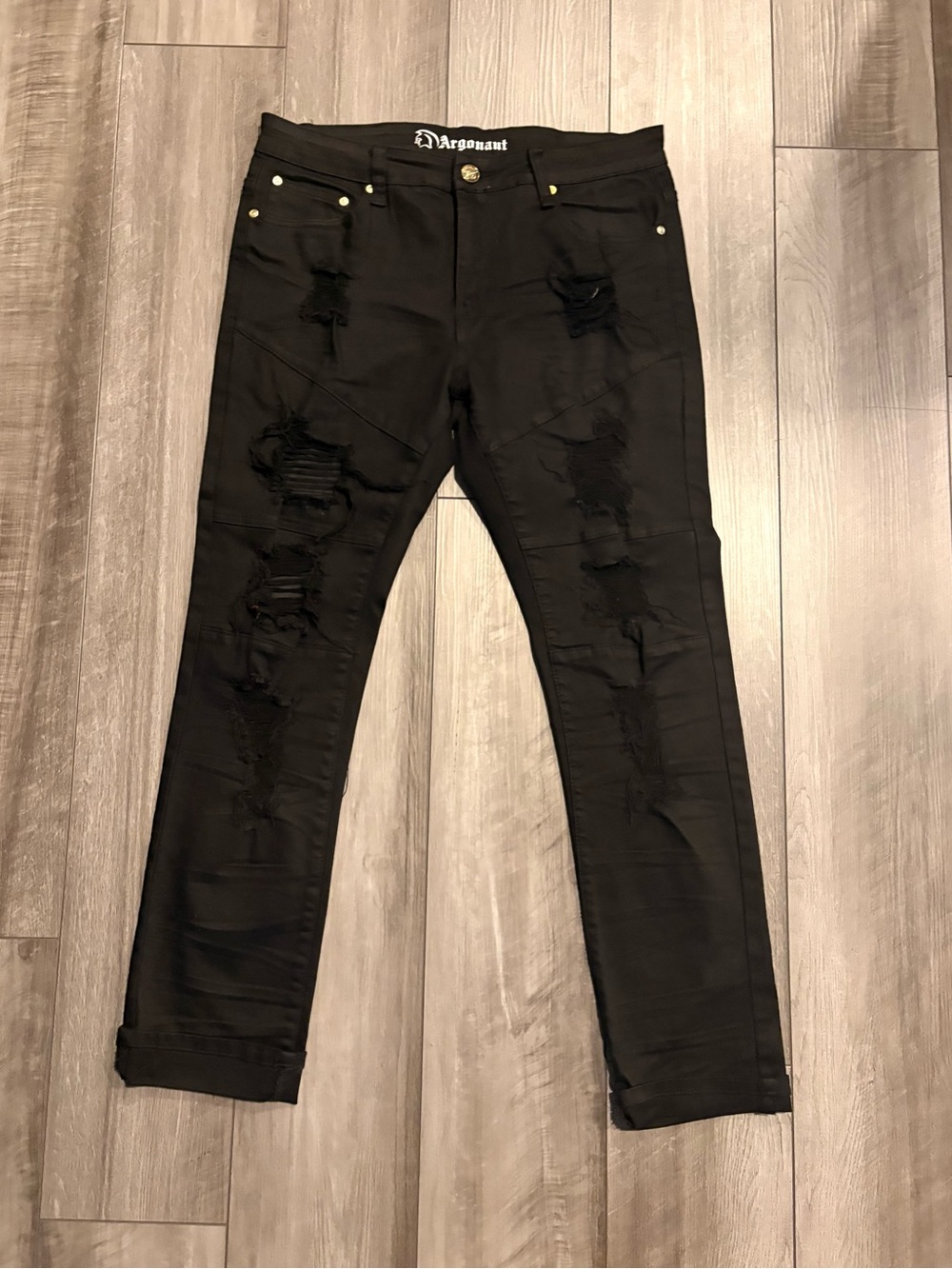 Men’s Black Distressed Slim Jeans